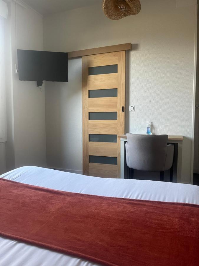 Le Petit Montmartre Hotel Dinard Ngoại thất bức ảnh