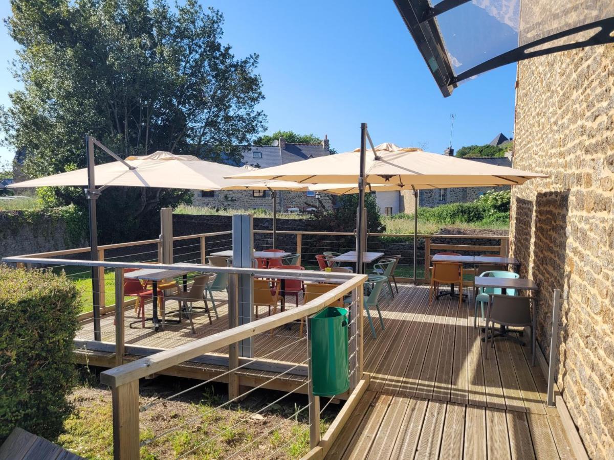 Le Petit Montmartre Hotel Dinard Ngoại thất bức ảnh