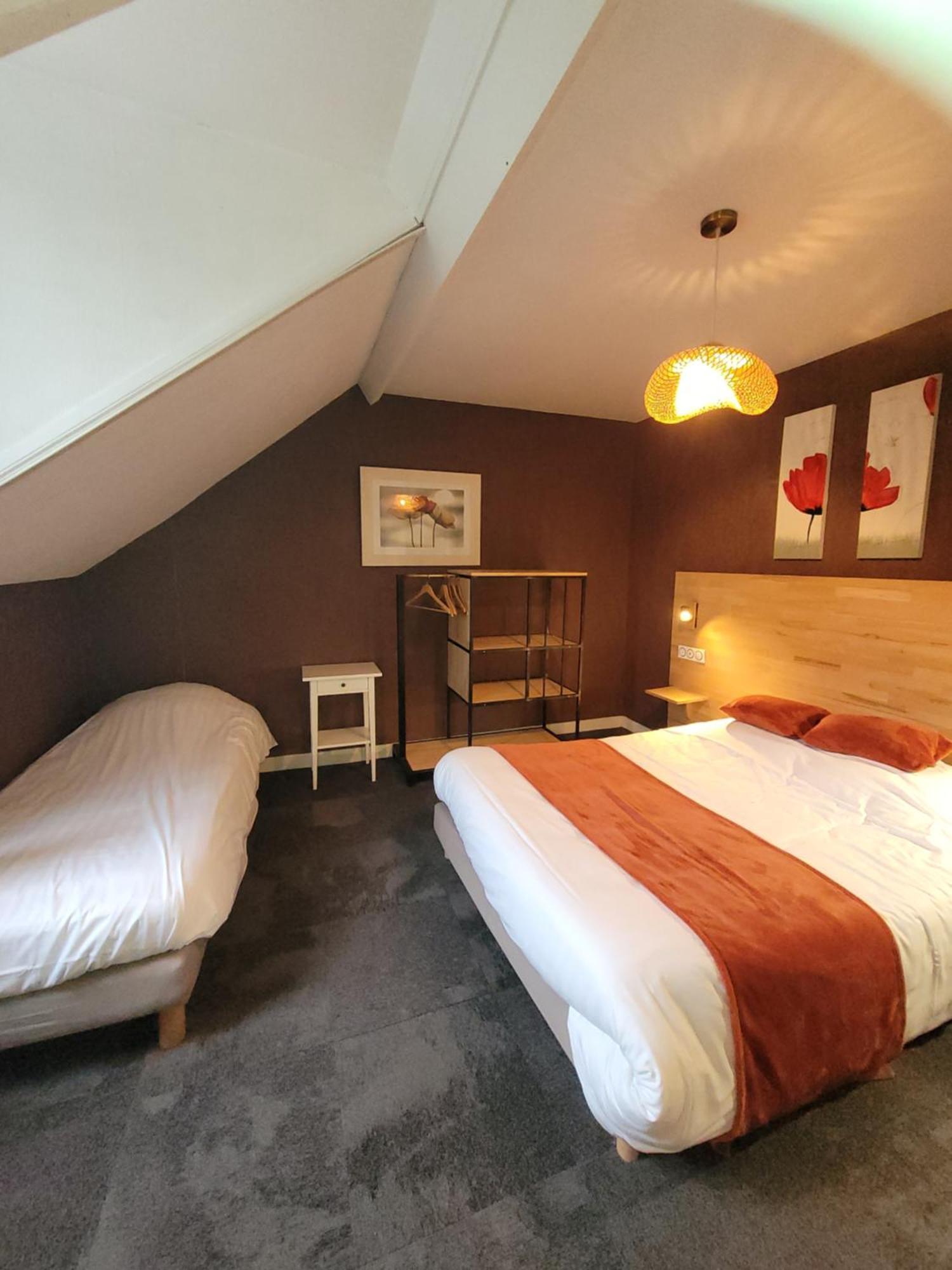 Le Petit Montmartre Hotel Dinard Ngoại thất bức ảnh